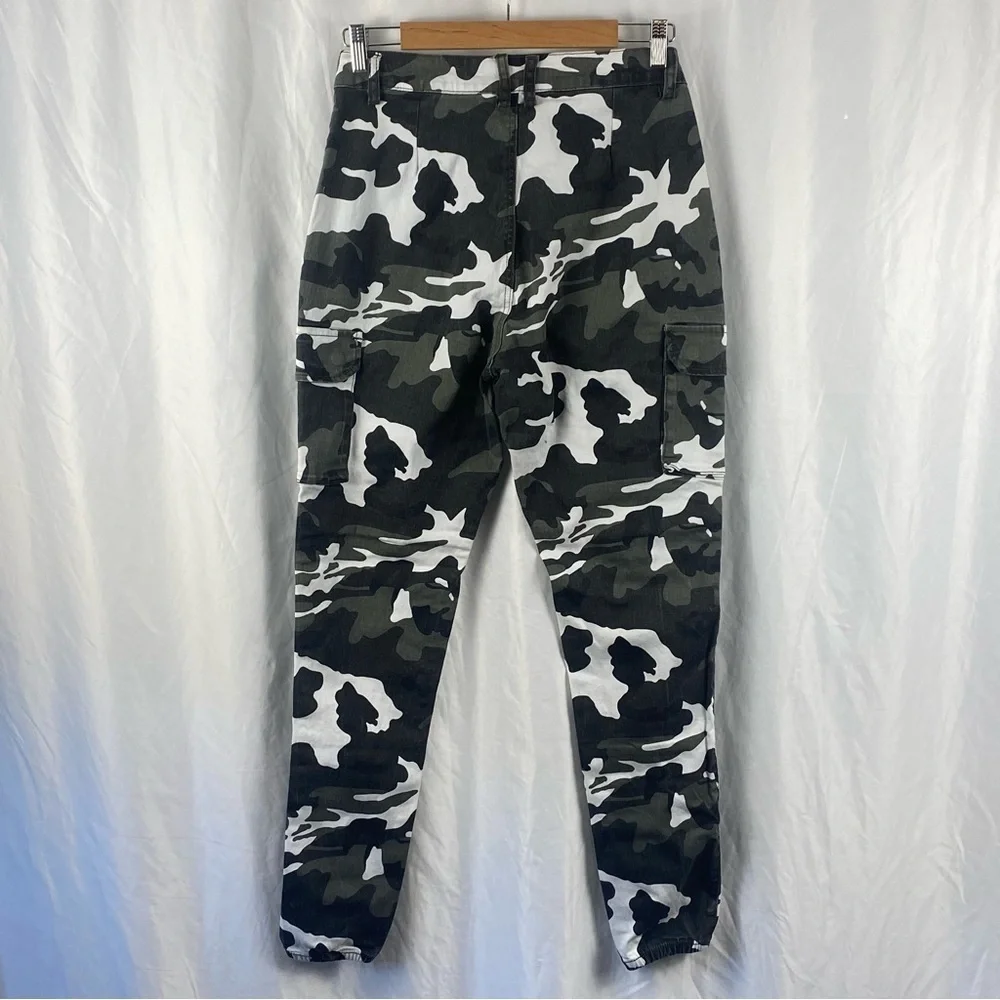 American Bazi Women’s Camouflage Cargo Joggers Pants Size Large - Picture 2 of 16
